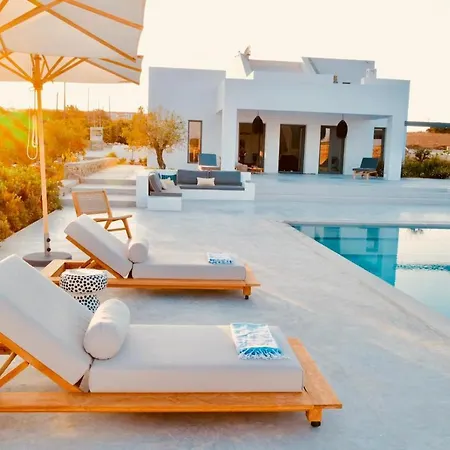 Villa Amalthea, Outstanding Seaside Luxury Villa, Paros *